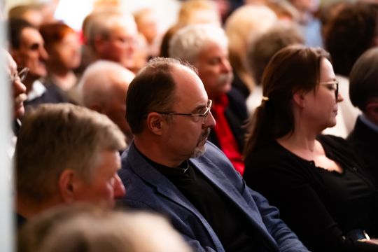 Wernisaż wystawy i koncert muzyki filmowej w Muzeum im. Oskara Kolberka w Przysusze (zdjęcia)