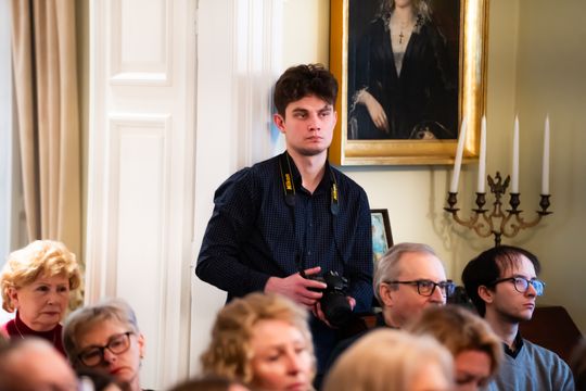 Wernisaż wystawy i koncert muzyki filmowej w Muzeum im. Oskara Kolberka w Przysusze (zdjęcia)