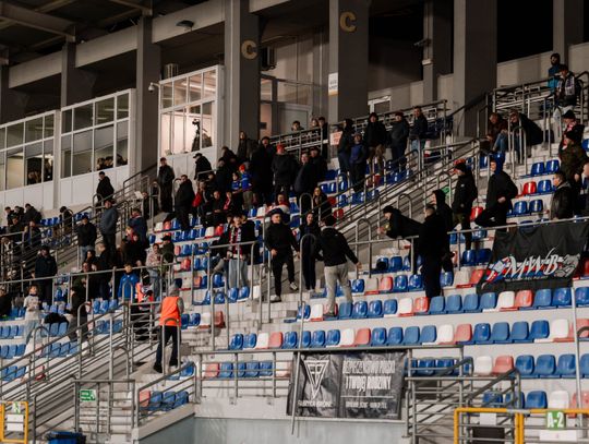 Broń Radom - GKS Wikielec (zdjęcia)