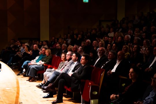 Jubileuszowy koncert II Liceum Ogólnokształcącego im. Marii Konopnickiej "Piosenka nie zna granic" (zdjęcia)