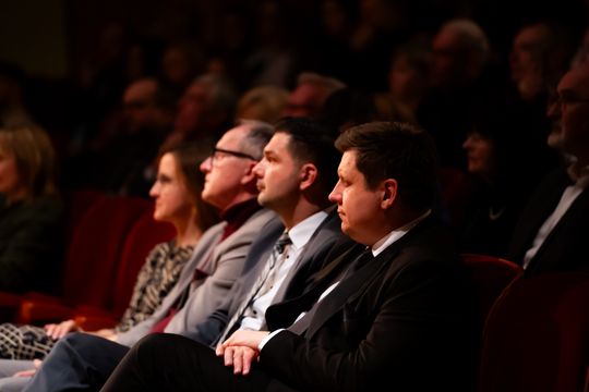 Jubileuszowy koncert II Liceum Ogólnokształcącego im. Marii Konopnickiej "Piosenka nie zna granic" (zdjęcia)