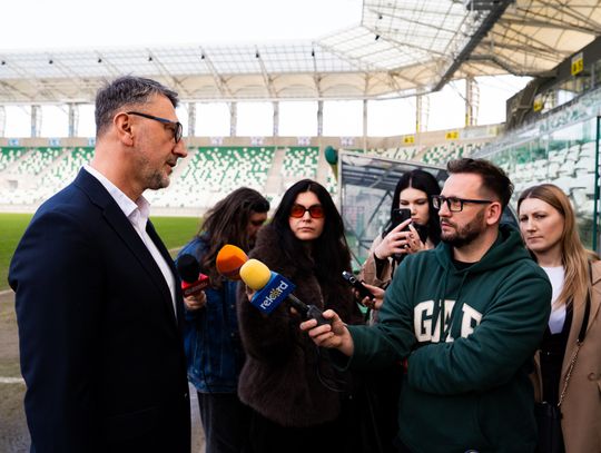 Konferencja prasowa dot. murawy na stadionie przy Struga 63 (zdjęcia)
