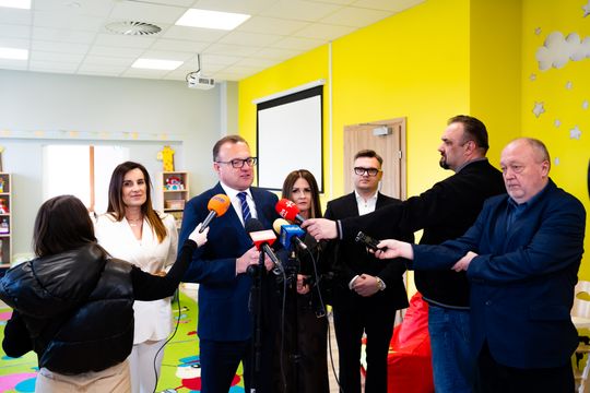  Briefing prasowy w nowo wybudowanym żłobku przy ul. Piastowskiej (zdjęcia)