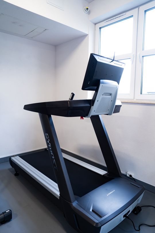 Otwarcie siłowni w szkole podstawowej w Rusinowie (zdjęcia)