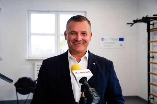 Otwarcie siłowni w szkole podstawowej w Rusinowie (zdjęcia)