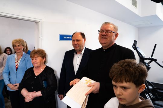 Otwarcie siłowni w szkole podstawowej w Rusinowie (zdjęcia)