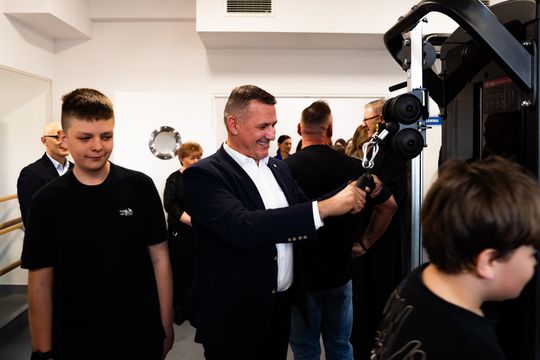 Otwarcie siłowni w szkole podstawowej w Rusinowie (zdjęcia)