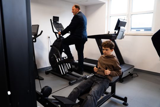 Otwarcie siłowni w szkole podstawowej w Rusinowie (zdjęcia)