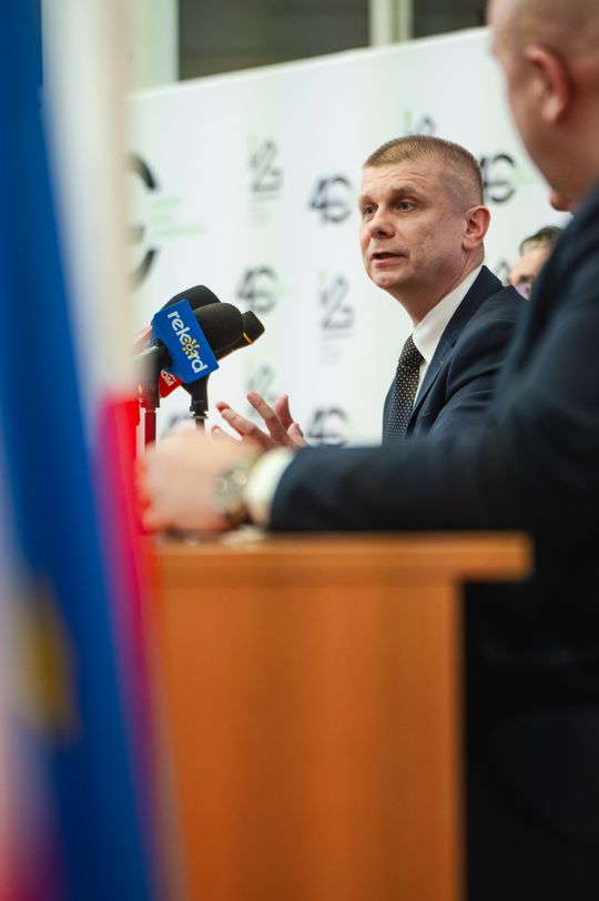 podpisanie umowy o współpracy pomiędzy Łukasiewicz – ITeE ,PKP S.A. oraz Sitk Radom-3.jpg