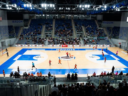 Elmas-KPS APR Radom - Eisberg Dziewiątka Legnica (zdjęcia)