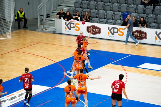 Elmas-KPS APR Radom - Eisberg Dziewiątka Legnica (zdjęcia)