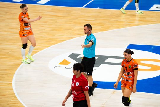 Elmas-KPS APR Radom - Eisberg Dziewiątka Legnica (zdjęcia)