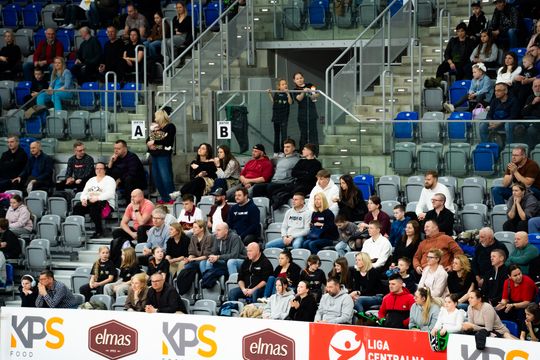 Elmas-KPS APR Radom - Eisberg Dziewiątka Legnica (zdjęcia)