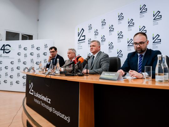 Briefing prasowy Instytutu Technologii Eksploatacji (zdjęcia)