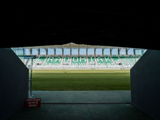 Nowa murawa na stadionie przy Struga (zdjęcia)