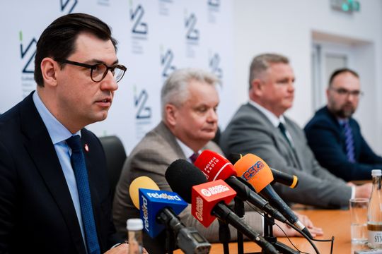 Briefing prasowy Instytutu Technologii Eksploatacji (zdjęcia)