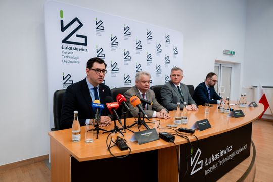 Briefing prasowy Instytutu Technologii Eksploatacji (zdjęcia)