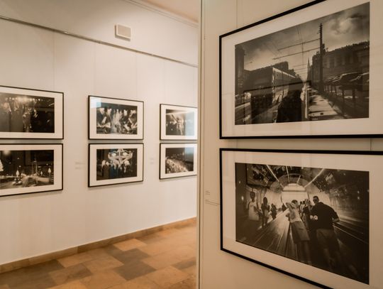 Konferencja - ,,Współczesna Warszawa na ''starej'' fotografii'' (zdjęcia)