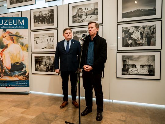 Konferencja - ,,Współczesna Warszawa na ''starej'' fotografii'' (zdjęcia)