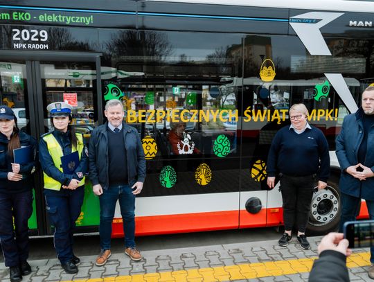 Briefing promujący bezpieczeństwo w komunikacji drogowej w okresie świątecznym (zdjęcia)