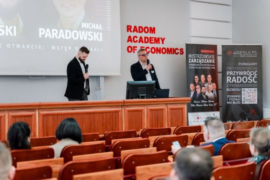 "Mistrzowskie Zarządzanie - sprawdzone systemy wizualne, które realnie zmieniają firmę" (zdjęcia)