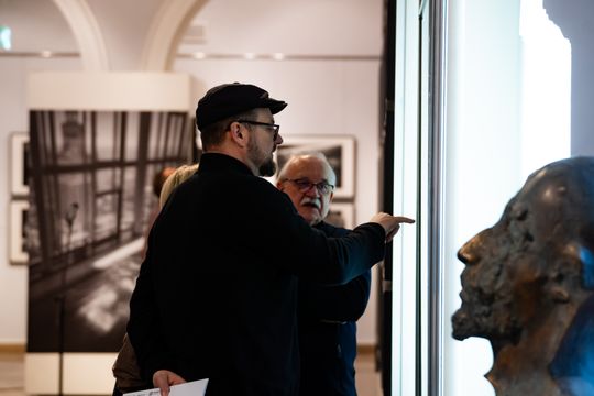 Wernisaż wystawy "Współczesna Warszawa na starej fotografii" (zdjęcia)