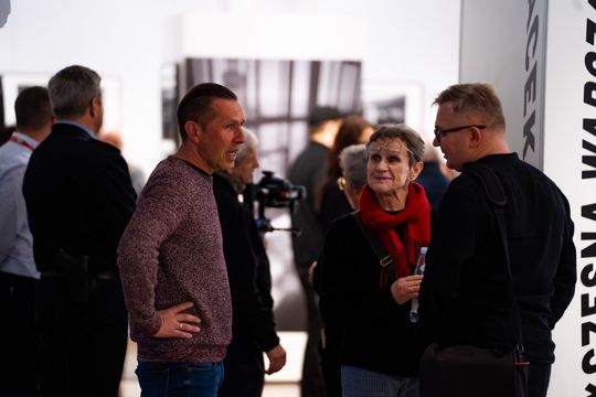 Wernisaż wystawy "Współczesna Warszawa na starej fotografii" (zdjęcia)