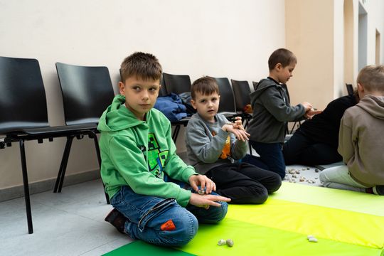 Seniorzy dzieciom - spotkanie pokoleń edycja II (zdjęcia)