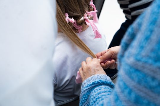 Seniorzy dzieciom - spotkanie pokoleń edycja II (zdjęcia)