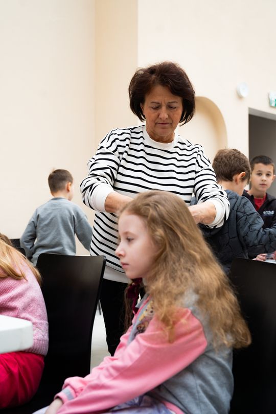 Seniorzy dzieciom - spotkanie pokoleń edycja II (zdjęcia)