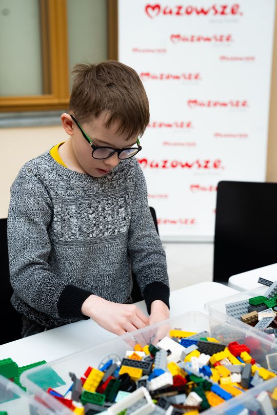 Seniorzy dzieciom - spotkanie pokoleń edycja II (zdjęcia)