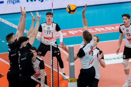 Pierrot Czarni Radom - KS Sparta Grodzisk Mazowiecki (zdjęcia)