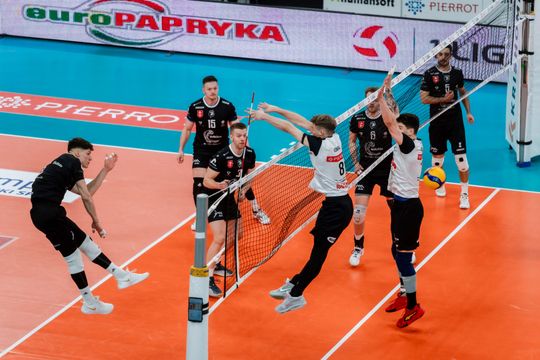 Pierrot Czarni Radom - KS Sparta Grodzisk Mazowiecki (zdjęcia)