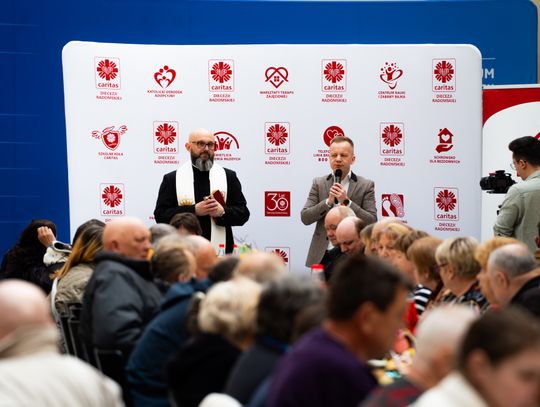 Spotkanie wielkanocne dla samotnych (zdjęcia)