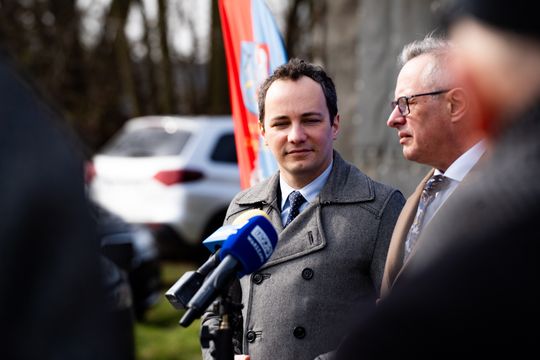 Konferencja prasowa dot. rozbudowy dróg w powiecie zwoleńskim (zdjęcia)