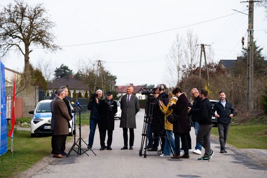 Konferencja prasowa dot. rozbudowy dróg w powiecie zwoleńskim (zdjęcia)