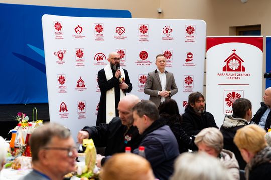 Spotkanie wielkanocne dla samotnych (zdjęcia)