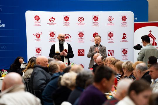 Spotkanie wielkanocne dla samotnych (zdjęcia)