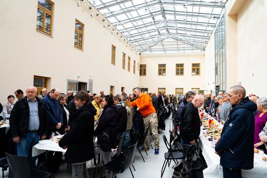 Spotkanie wielkanocne dla samotnych (zdjęcia)