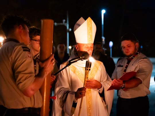 Liturgia Wigilii Paschalnej (zdjęcia)