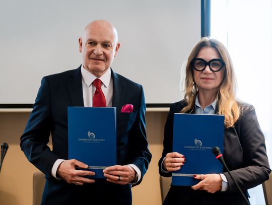 Podpisanie umowy pomiędzy Uniwersytetem Radomskim a PSE (zdjęcia)