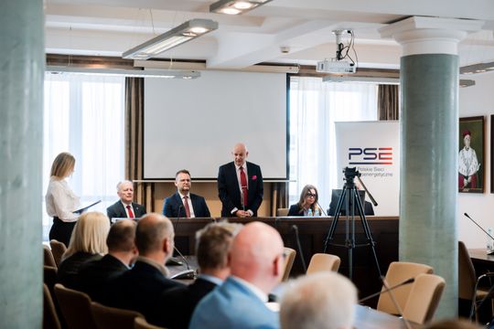 Podpisanie umowy pomiędzy Uniwersytetem Radomskim a PSE (zdjęcia)