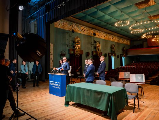 Podpisanie umowy na przebudowę sali koncertowej ROK (zdjęcia)