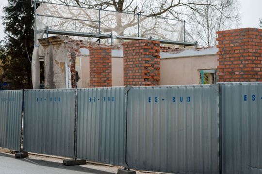 Rewitalizacja budynku przy ul. Piotrówka 19 (zdjęcia)