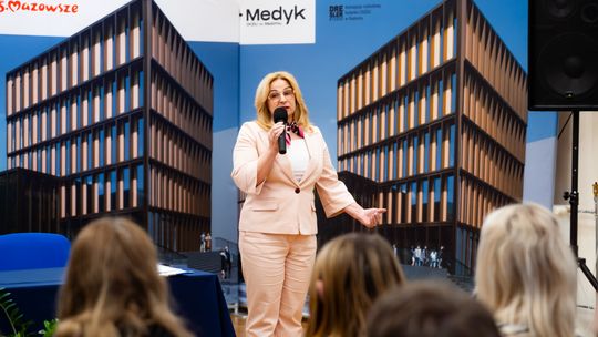 „Dzień Zdrowia i Urody" w Centrum Kształcenia Zawodowego i Ustawicznego w Radomiu (zdjęcia) „Dzień Zdrowia i Urody" w Centrum Kształcenia Zawodowego i Ustawicznego w Radomiu (zdjęcia)