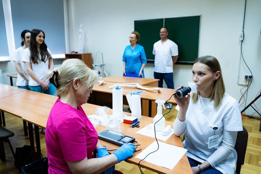 „Dzień Zdrowia i Urody" w Centrum Kształcenia Zawodowego i Ustawicznego w Radomiu (zdjęcia)