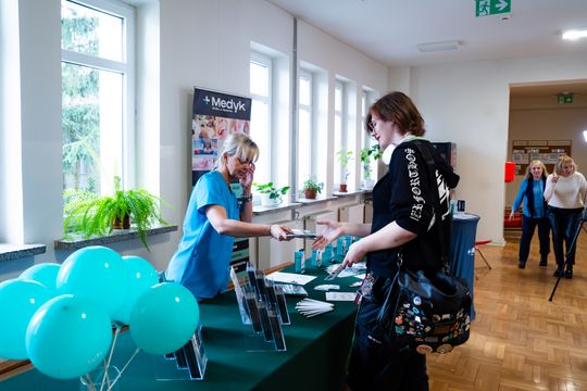 „Dzień Zdrowia i Urody" w Centrum Kształcenia Zawodowego i Ustawicznego w Radomiu (zdjęcia)
