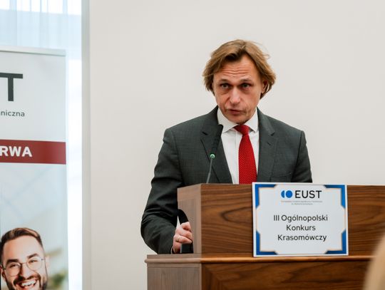 Finał konkursu krasomówczego EUST (zdjęcia)