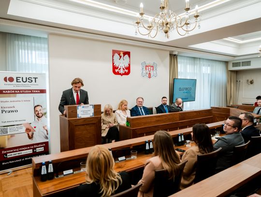 Finał konkursu krasomówczego EUST (zdjęcia)