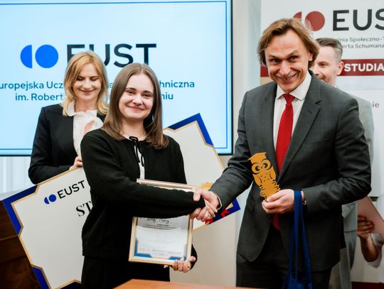 Finał konkursu krasomówczego EUST (zdjęcia)